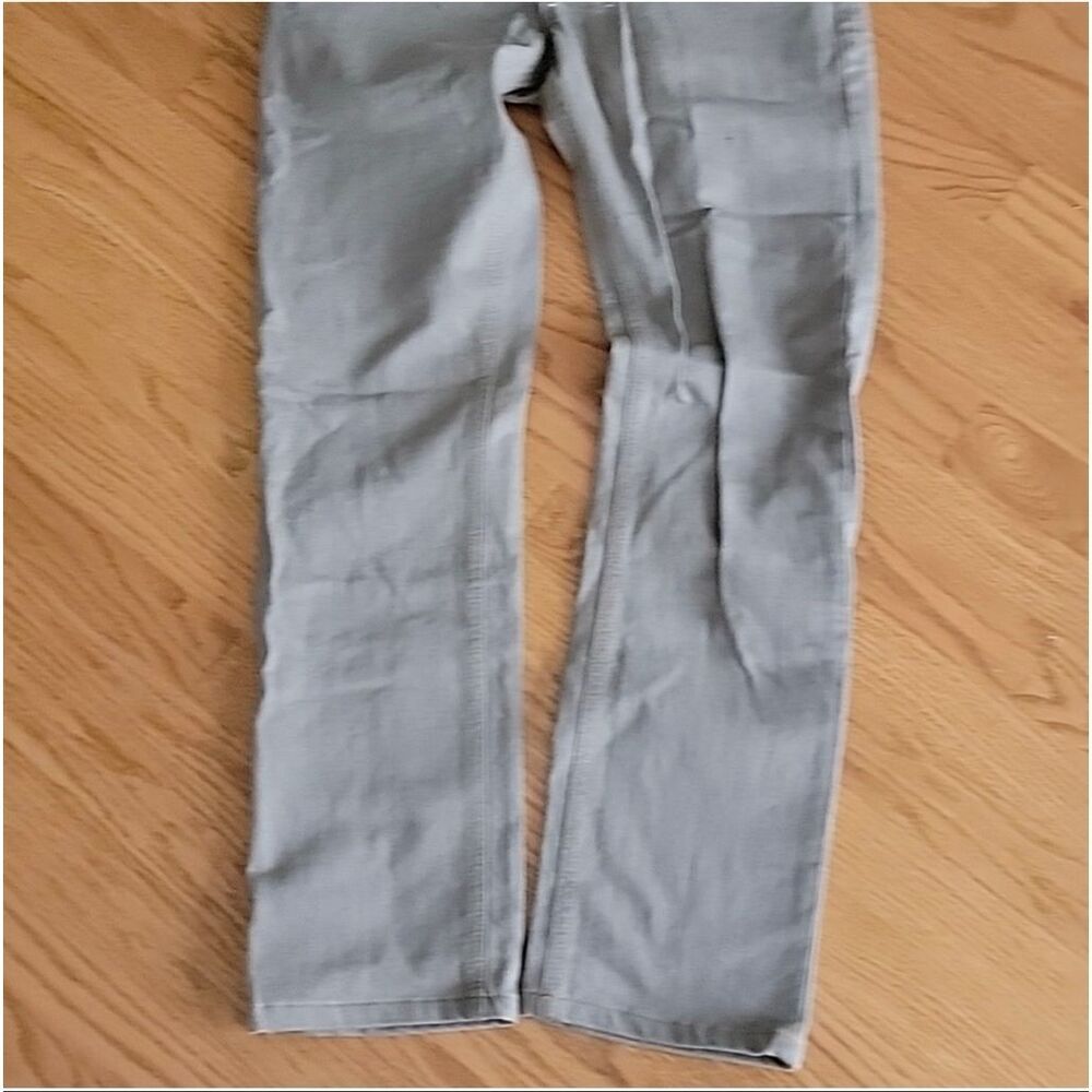 Dearborn men’s khaki colored denim size 32x30